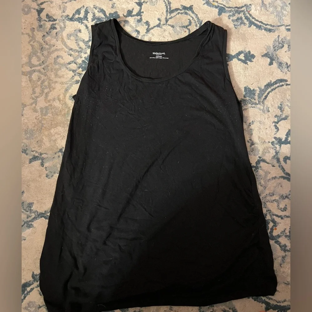 2  2x Women’s Plus size motherhood maternity tank tops. Black and gray/white._2